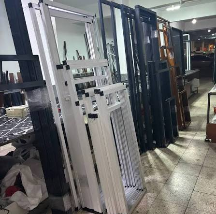 İSTANBUL KEDİ SİNEKLİĞİ SİSTEMLERİ 0532 430 03 85
